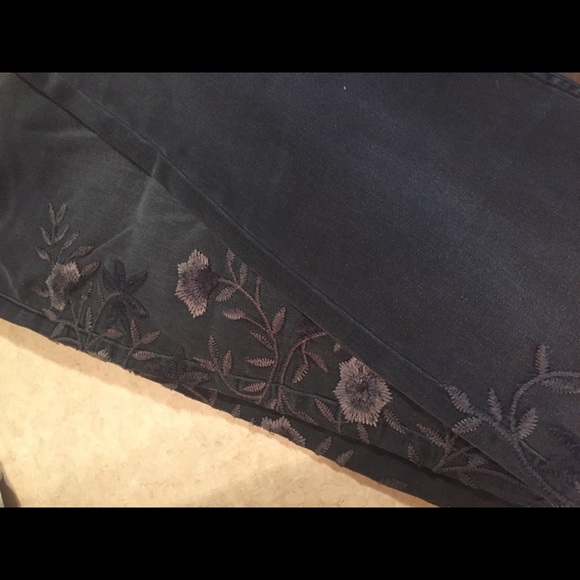 Brand New Seven7 Jeans Size 16 - Picture 2 of 5